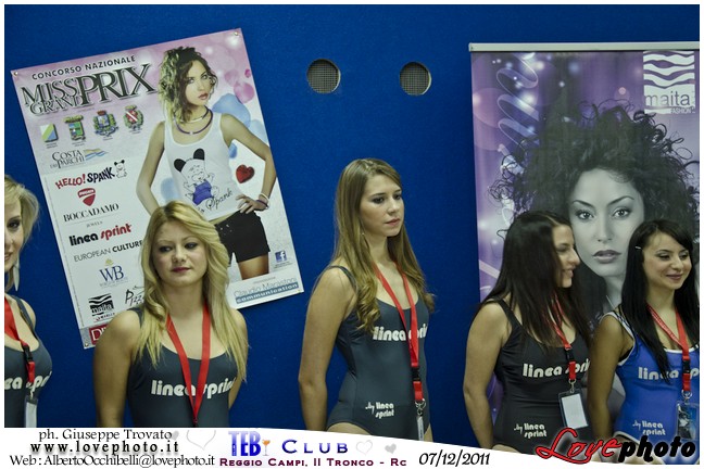 145Teb_Club_Miss Grand Prix_LovePhoto-07122011.jpg
